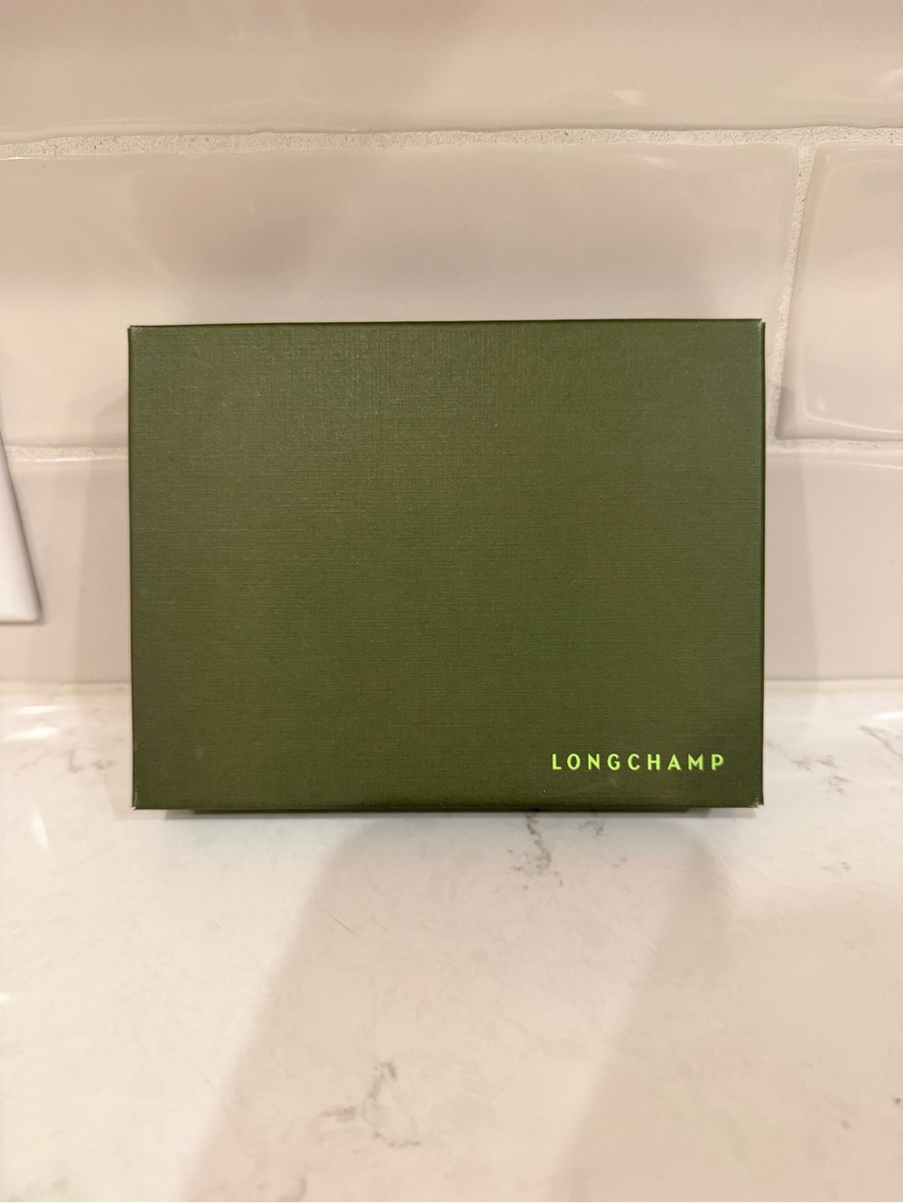 Longchamp Bi-Fold Wallet - Picture 2 of 5